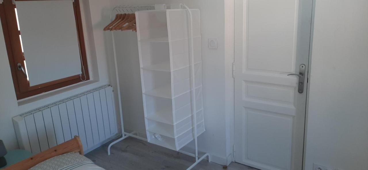 Appartement Netflix Centre De Vienne Pres De Lyon Екстериор снимка